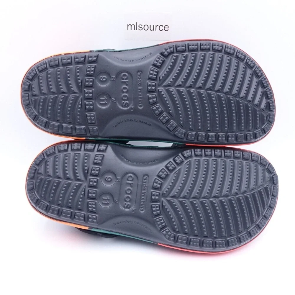 NEW Crocs x 7Eleven Classic Clogs 208272-001 Black/Orange - Picture 6 of 7